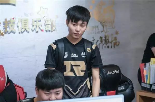 7季后形成 7季后形成